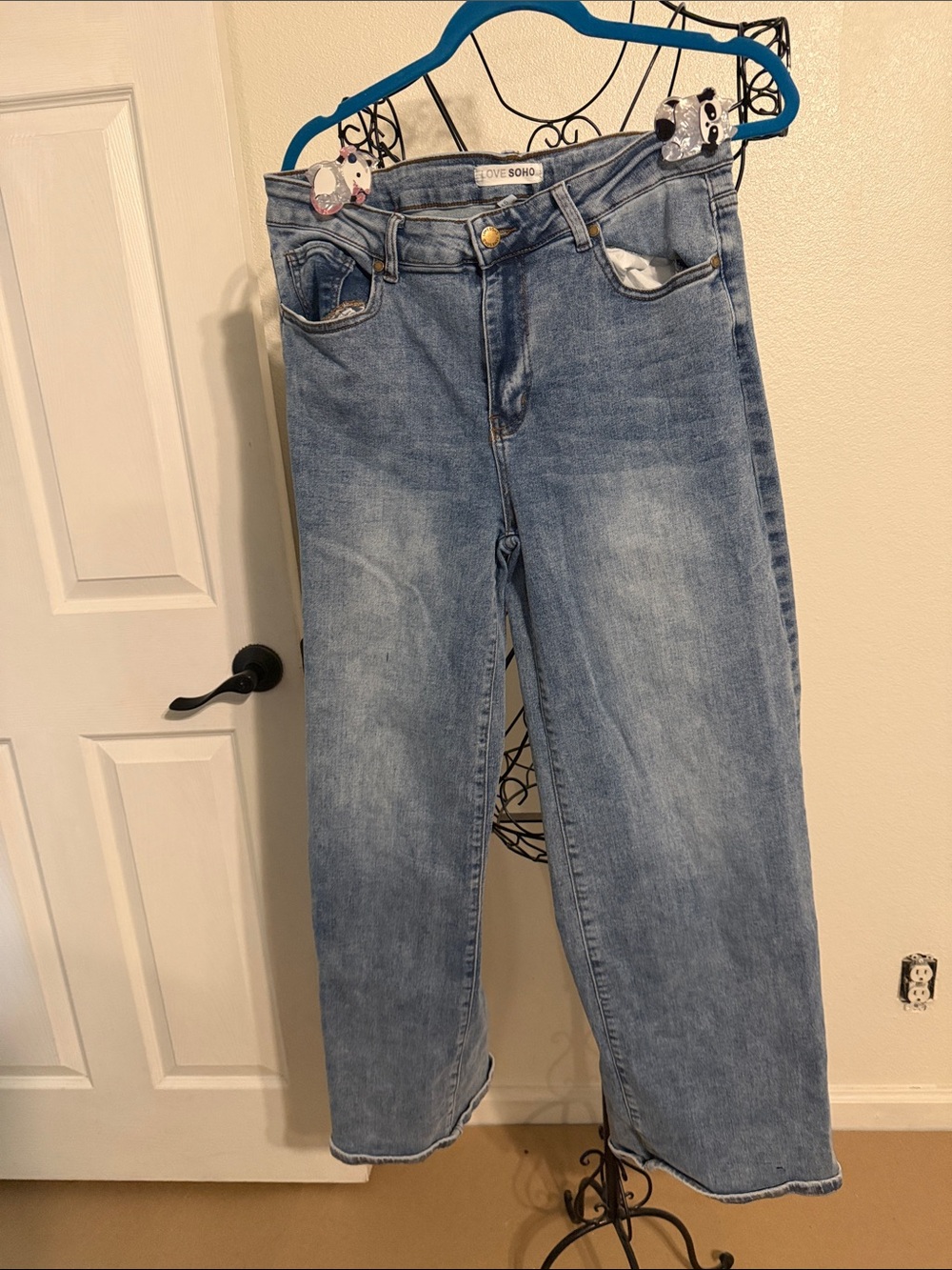 Women's Light Blue Straight-Leg Jeans